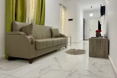 Image de 2 bedroom apartment close to the beach & clubs in the quietest part of Bugibba