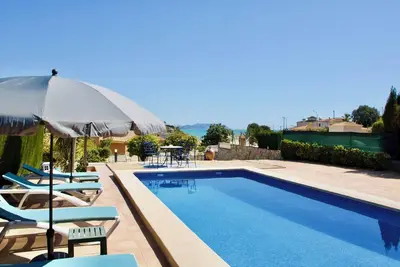 Image de \"Villa Noma\", avec vue sur la mer, piscine, jardin et Wi-Fi.