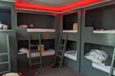 Image de 15 min walk to Anfield stadium sleeps 7 purpose built bunk bed