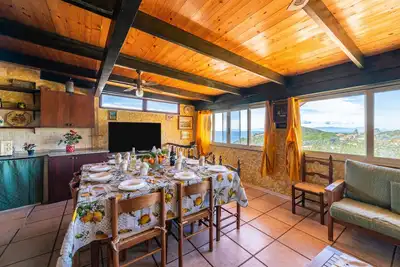 Maison de vacances \"Is Zuddas\" avec vue sur la mer et terrasse privée