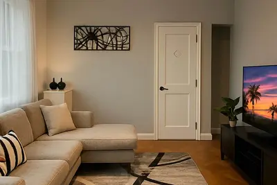 Image de Family-Friendly 4br 10min MetLife & American Dream Mall• 20min Nyc •Free Parking