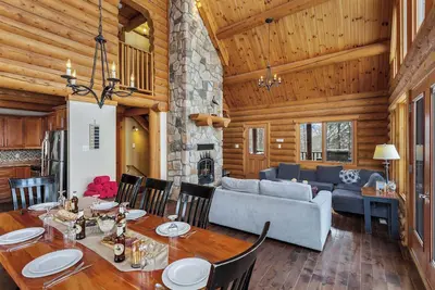 Image de Chalet Zurri - Accès au Lac & Spa