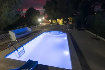 Image de Maison près de la mer: piscine privée, climatisation, WiFi gratuit, animaux acceptés, plage à chiens