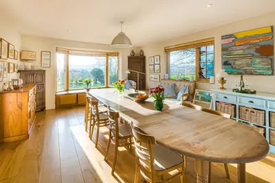 Image de Large house for family gatherings!