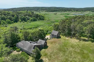 Image de Beautiful Private home in Truro with bonus Cottage!