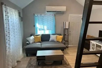 Image de Unique North Kenwood Loft in St Pete