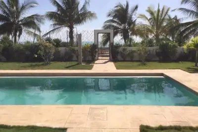 Image de Villa Luxueuse les Pieds Dans l eau