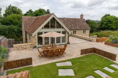 Image de Little Bank - a cottage that sleeps 8 guests in 4 bedrooms