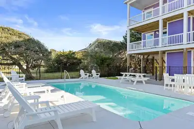 Image de Bettor's Booty the Seaquel - 2204 East Beach Drive - Coastal Vacation Resorts
