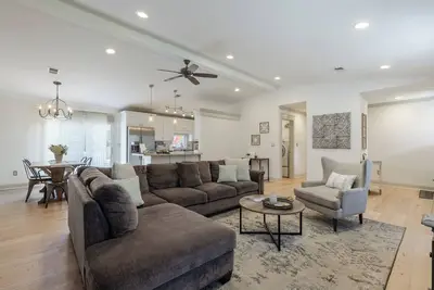 Image de The Happy Bungalow | 3 Bed, 2 Bath
