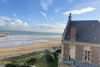 Image de Appartement duplex en bord de mer avec vue su mer.