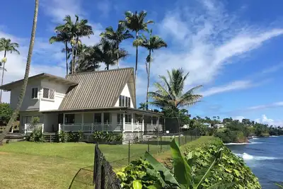 Honoli'i Oceanfront Hale