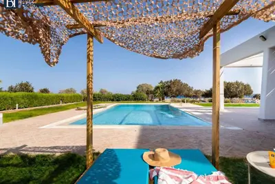 Image de Bh825 - C - Villa Rhodes