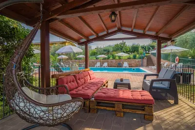 Image de Madone 1, appartement dans un agriturismo. Piscine, WiFi, tennis
