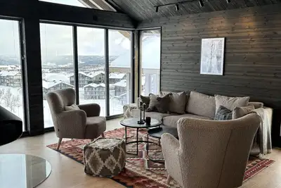 Image de Cozy, new and modern moutain lodge with a nice view, ski inn\/out