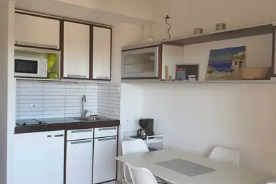 Image de Très bel appartement classé 2 étoiles, climatisé, au calme et avec parking.