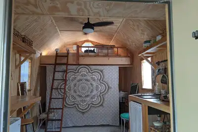 Image de Tiny House Boho Cabin - Retraite du lac du nord de la Floride