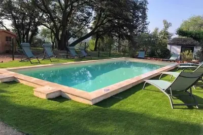 Image de Bed and breakfast in a authentic provencal country
