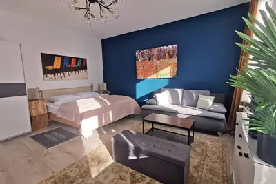 Image de Blue Palm - cozy, quiet and central with courtview