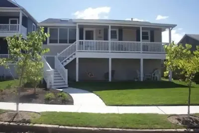 Image de 20% Discount Fantastic Beach House! Book Now! Summer 2025 \nGoing Fast! \n\n\n\n\n\n