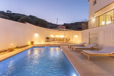 Image de Casa Lluminosa, fabulosa y moderna casa de pueblo
