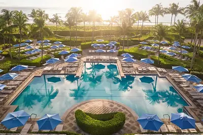Image de 𝐅𝐢𝐧𝐝𝐢𝐧𝐠 𝐌𝐞𝐢𝐥𝐢 Beachfront Ocean Pointe Resort Oasis+Amenities, 3br