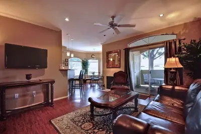 Image de Amazing Casita with Upgrades Galore!