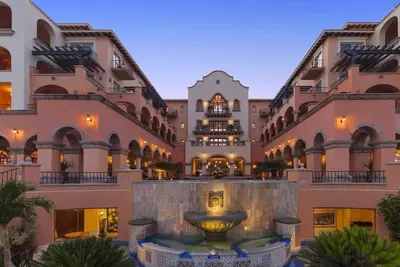 Image de Beautiful Los Cabos Beachfront condo! February 26- March 4, 2024. Sleeps 6. \n\n\n\n