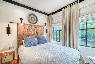 Image de Poppy's Carriage House in Rosemary Beach, Bikes