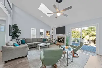 Image de Gone Coastal Beautiful North End Close To Beach Access