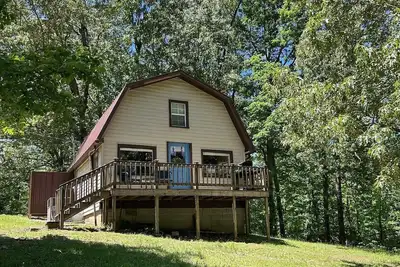 Image de Cabin on a semi-private lake, cozy, quiet and peaceful!