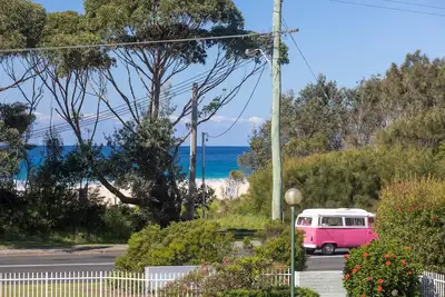 Image de Fathoms 10 - Watch the ocean from the couch.