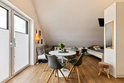 Image de Appartement de vacances \"Studio 6 Parkside Apartments\" avec balcon et Wi-Fi