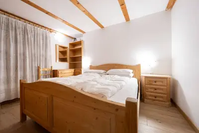 Image de Beautiful, recently renovated flat