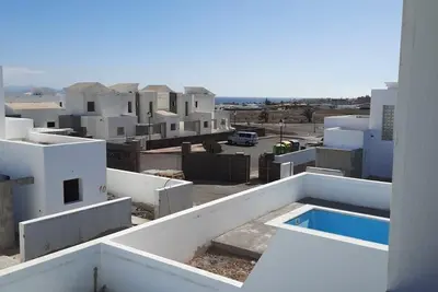 Image de Maison de vacances Playa Blanca pour 1 - 4 personnes avec 2 chambres à coucher - Maison jumelée