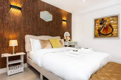Image de Chic 3br w/Garden & Parking - Near Hampstead Heath