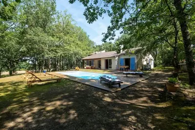 Image de Villa piscine 8\/10 p. dans les bois, 25min Toulouse