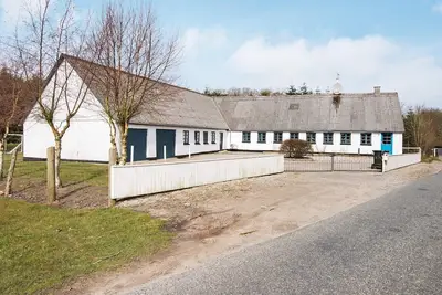 Image de Maison de vacances pour 14 a Ørsted-By Traum