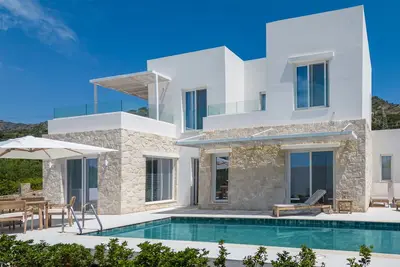 Image de Villa with private pool, sea & mountain views