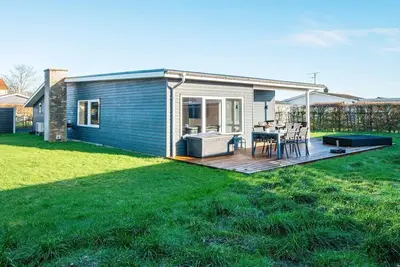 Image de Maison de vacances pour 4 a Børkop-By Traum