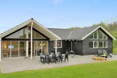 Image de Villa de luxe avec piscine a Lohals -- By Traum Ferienwohnungen