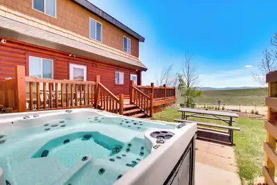 Image de Garden City Cabin ~ 6 Mi to Bear Lake State Park!
