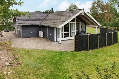 Image de Maison de vacances pour 6 a Store Fuglede-By Traum