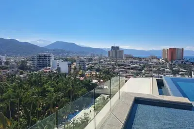 Image de Brand New Versalles Property