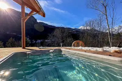 Image de Chalet Ecrin Des Vignes 14 p. Spa, Sauna, billard