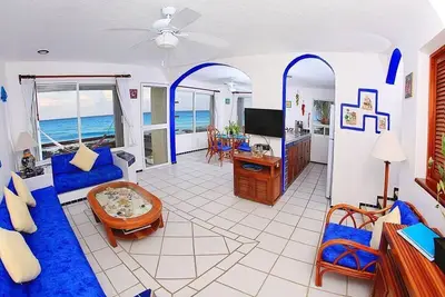Image de Spectacular Sea Views! Bikes! Pool! Brand New Kitchen!