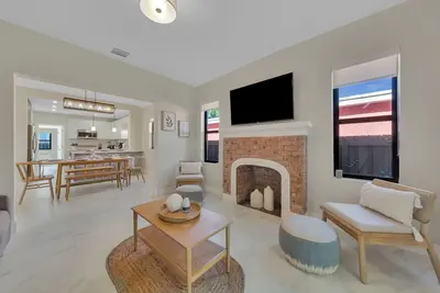 Image de Great location, 10 mins Brickell, 15 mins to Beach, families/ groups, Bbq, gym