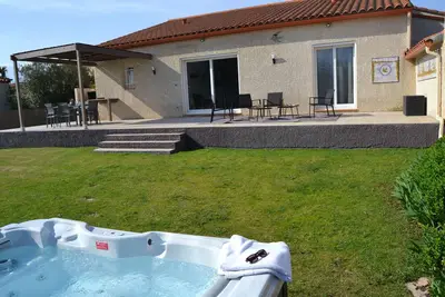 Image de Location villa 7 personnes, spa