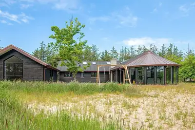 Image de Maison de vacances pour 14 a Løkken