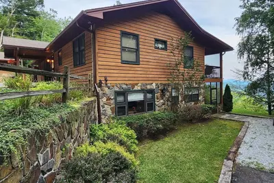 Image de Spectacular Views, Screened Porch, Peaceful
